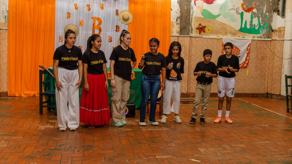 Acto comunitario
